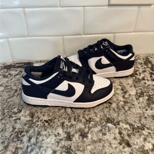Toddler Nike Dunk ‘Midnight’ (size 11c)